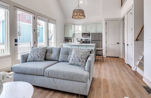 Eufaula Apartment | Be Still - Lake Front Apartment