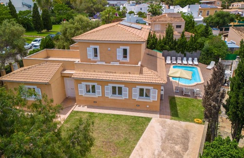 Sa Coma House | Beautiful private villa for 6 guests with A/C, WIFI, private pool, TV, terrace and parking