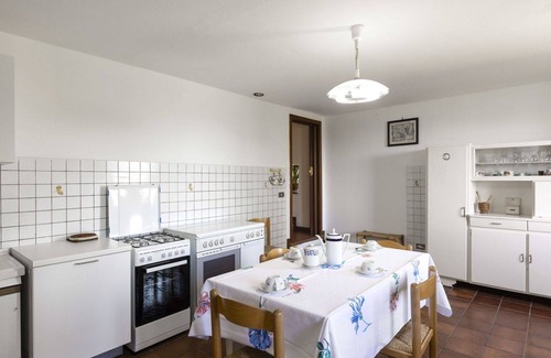 Ponte Buriano House | Beautiful private villa for 4 people with TV, terrace, pets allowed and parking