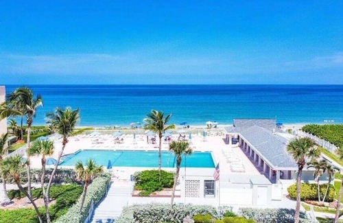 Nettles Island House | Beach Access cozy 2b 1ba beach house on Nettles Island