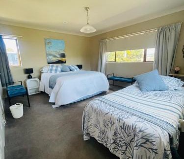 Papamoa Beach Apartment | Beach Apartment