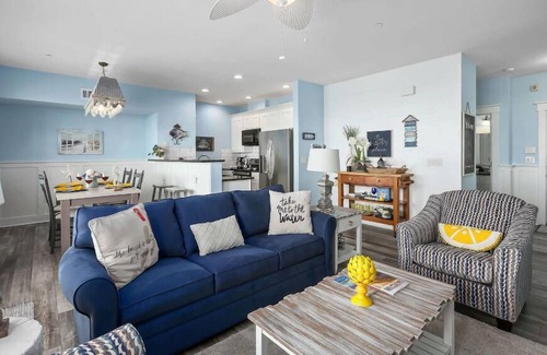 Red Fish Cove Resort | Beach Bayby! Townhouse in Popular Pointe West. Resort Pools, Lazy River!