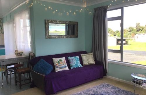 Bowentown House | Beach Belle