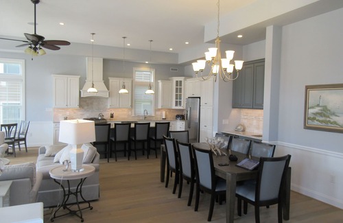 Gold Coast Condo | Beach Block Ocean City 5-room apartment, newly built in desired Goldcoast