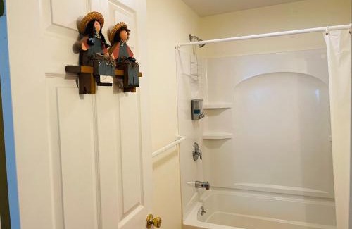 Old Orchard Beach House | Beach Boutique Apartment