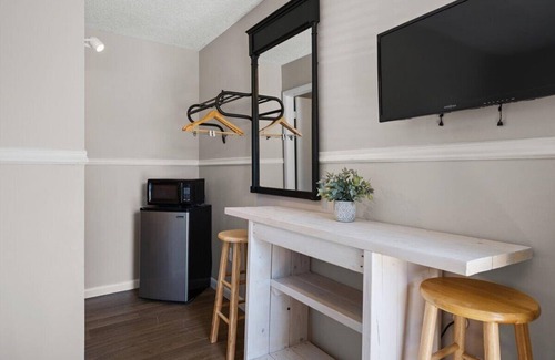 West Ocean City Hotel | Beach Bum West-O Motel