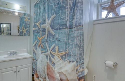 Slaughter Beach House | Beach Bungalow duplex