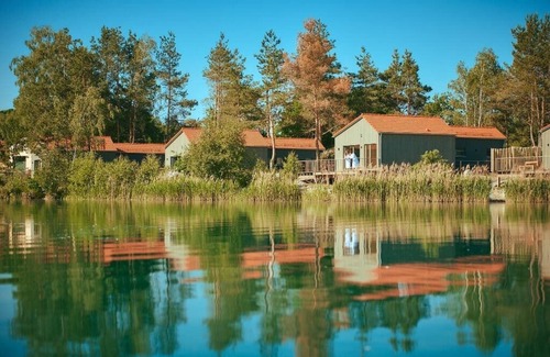 Steinberg am See Apartment | Beach chalet with whirlpool