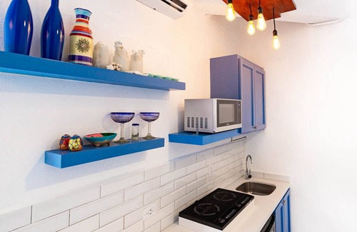 Centro Apartment | Beach Condo on the Marina, Fully Renovated