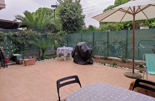 Marina di San Nicola Apartment | Beach cottage a stone's throw from Rome - Beach house