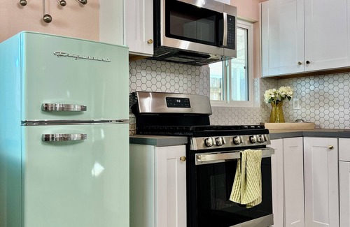 Imperial Beach House | Beach Cottage in Imperial Beach