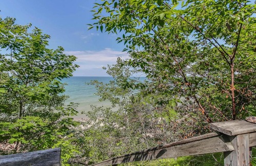 Fennville House | Beach Cottage
