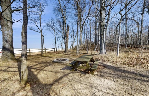 Fennville House | Beach Cottage