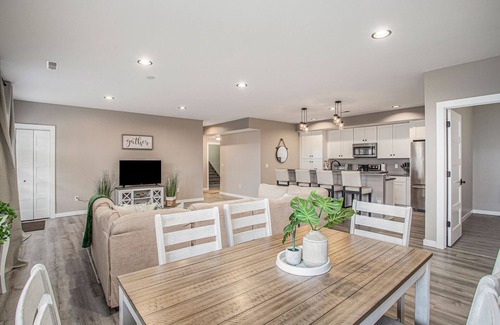 Stevensville Condo | Beach Cove | Wine Tours | Lake Michigan | Dunes