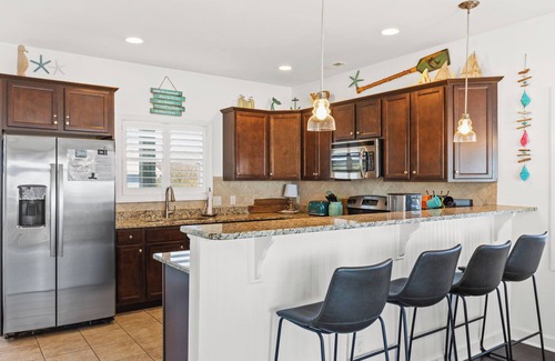 Surf City House | Beach Days and Sunny Rays Ahead