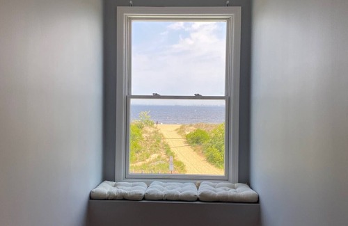 Keansburg House | Beach Front House With Great Views