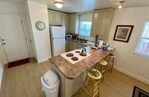 Bahama Beach Cottage | BEACH FRONT LOWER PRIVATE COTTAGE, 2BD2BA, X Large Deck, FREE Private Parking