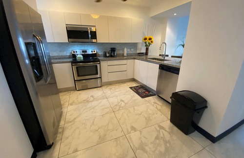 Barrio Los Faroles Condo | Beach Front - Spectacular Ocean Views!