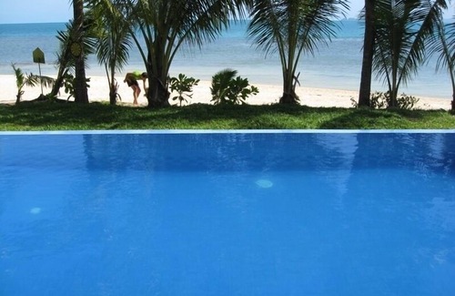 Bang Po Villa | Beach Front Villa with private pool