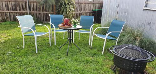 Cheltenham Villa | Beach Garden Getaway