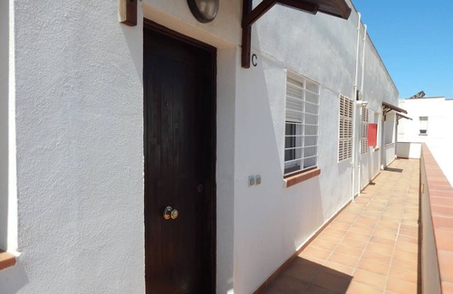 El Toyo Apartment | Beach & golf penthouse apartment with AC and WiFi
