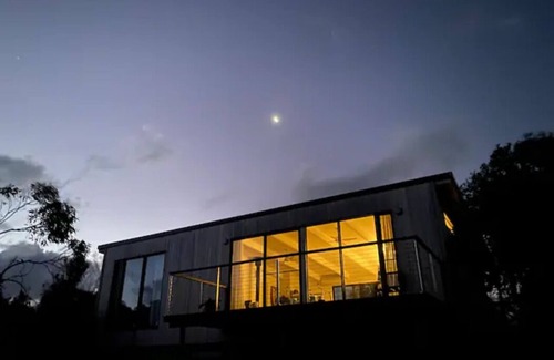 Aldinga Beach Apartment | Beach Hideaway with stunning view