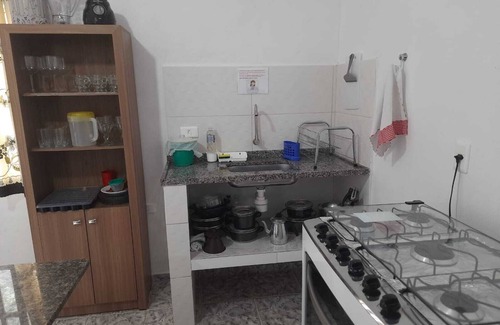 Camburi House | Beach house in Camburí - Natural pool with balcony and barbecue!