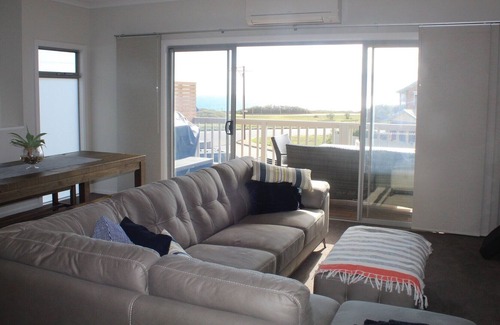 Port Noarlunga South House | Beach House Serenity - family friendly, beautiful ocean views, NO PARTIES