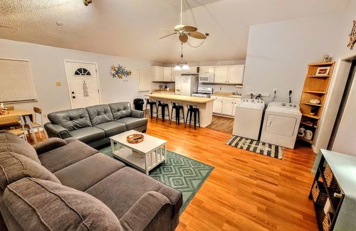 Somers Point House | Beach House 7 Minutes to Ocean City Beach and Boardwalk