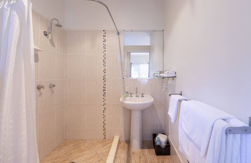 Clontarf Bed & Breakfast | Beach House Bed & Breakfast