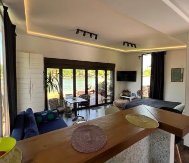 Cukarica Villa | Beach House Belgrade