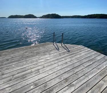 Osteraker Municipality Cabin | Beach House on a Small Island in the Stockholm Archipelago, Skärgårdsstuga i Roslagen