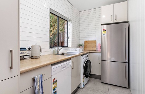 Kiama Downs House | Beach House on Jones Beach