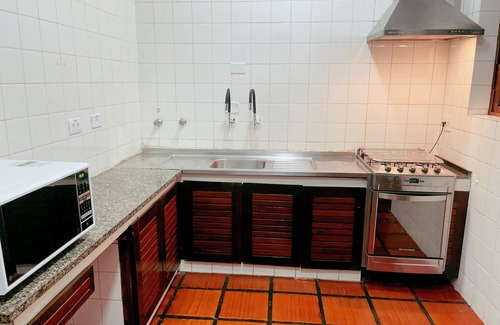 Jardim Virginia House | BEACH HOUSE Unit 2 - Guarujá Beach House - 50 Meters from the Sea