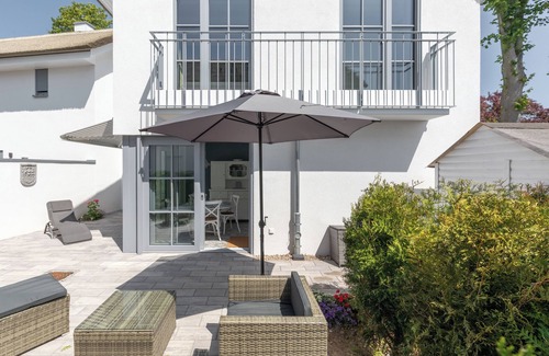Kalifornien House | Beach house with sea view from the front row in California on the Baltic Sea
