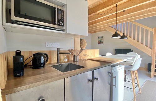 Plevenon House | Beach & Nature: Sustainable house close to sea and nature