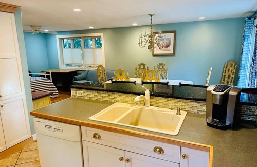 Plymouth House | Beach Oasis in Priscilla Beach! Cape Cod Bay!