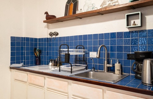 Parque Apartment | Beach Pad w Patio, walk to everything!