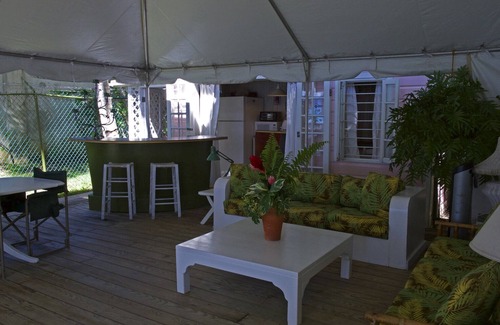 Merlin Bay Apartment | Beach Pavillion At James Bay (Sleeps 2, 1 Bedroom)