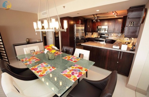 Mid Beach Apartment | Beach-Pool Luxury Amazing Views and Sunsets - 1421