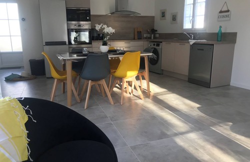 Saint-Denis-d'Oleron House | BEACH & PORT WITHIN WALKING DISTANCE OF OUR CHARMING NEW VILLA