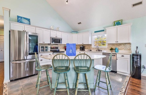 Southern Shores House | Beach Rabbit | 1200 ft to the beach | Private Pool and Hot Tub