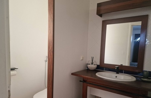 Bas du Fort Apartment | Beach softness