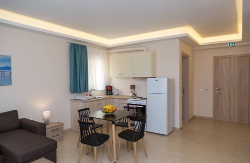 Alykes Apartment | Beach specious Apartments in great location in Alykes, right on the sea!