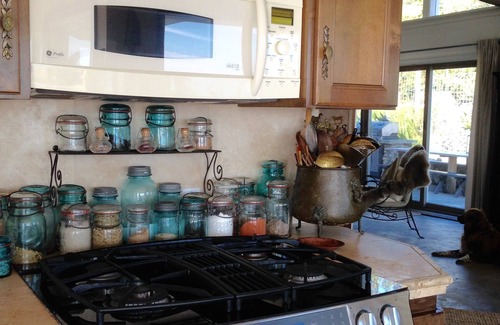 Vashon Island House | Beach, Spectacular views, Soaking Tub: Bluff House on Vashon Island