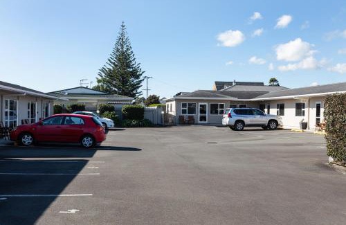 Fitzroy Hotel | Beach Street Motel Apartments