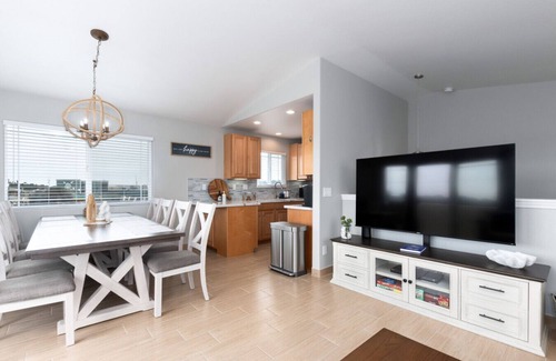 Oceano House | Beach Street Retreat | Sleeps 9 | Game Room