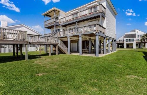 Galveston House | Beach Therapy -Baby Furniture *Arcade Game *Coffee