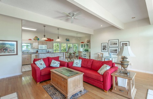 Plantation House | Beach Thyme Secluded with Pool and Hot Tub!