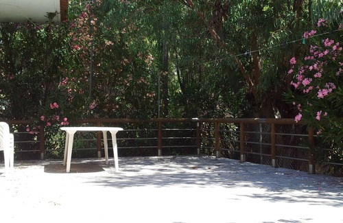 Agios Andreas Villa | Beach Villa. Direct sea access, family friendly, lg veranda, garden, in village.
